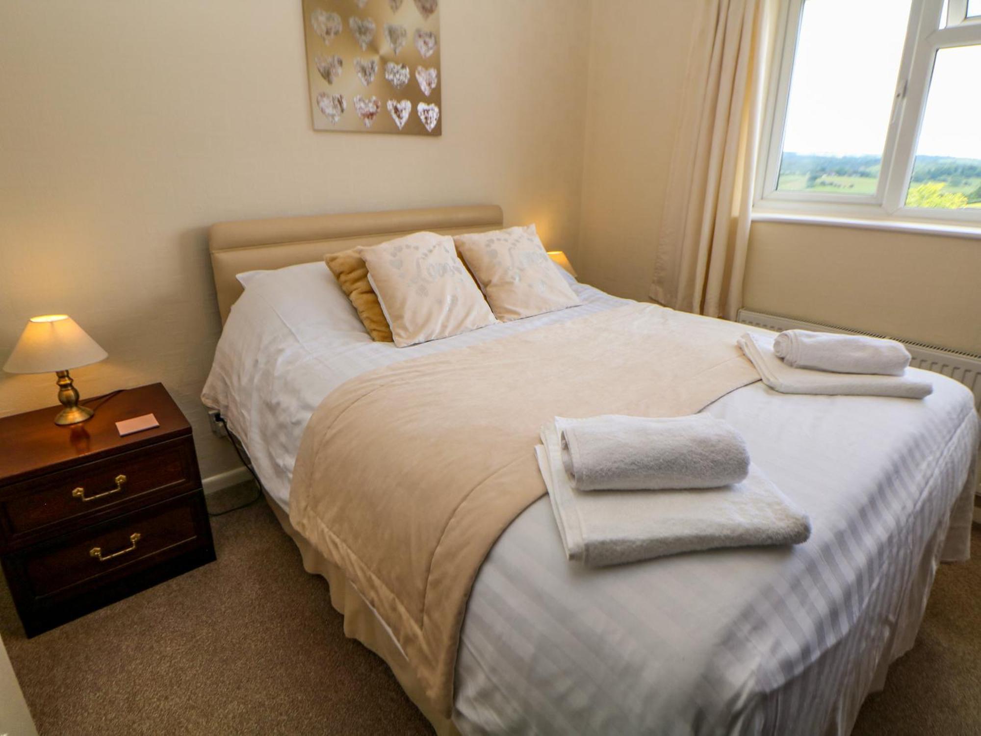 Basford View Villa Cheddleton Buitenkant foto
